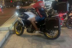 摩托车赛预选赛上演强强对话，塞北貔貅队强势反弹齐鲁灰熊队，团队配合流畅；临场应变见真章(牛摩网摩托官网)-9bo.com