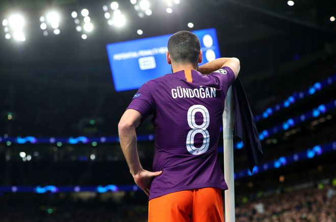 尼斯内部会议纪要流出：关键时刻临场应变，欧冠使命明确，训练强度明显提升的简单介绍